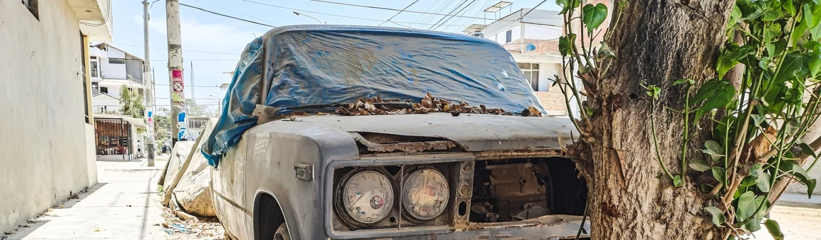 Штраф за брошенные автомобили может появиться в России