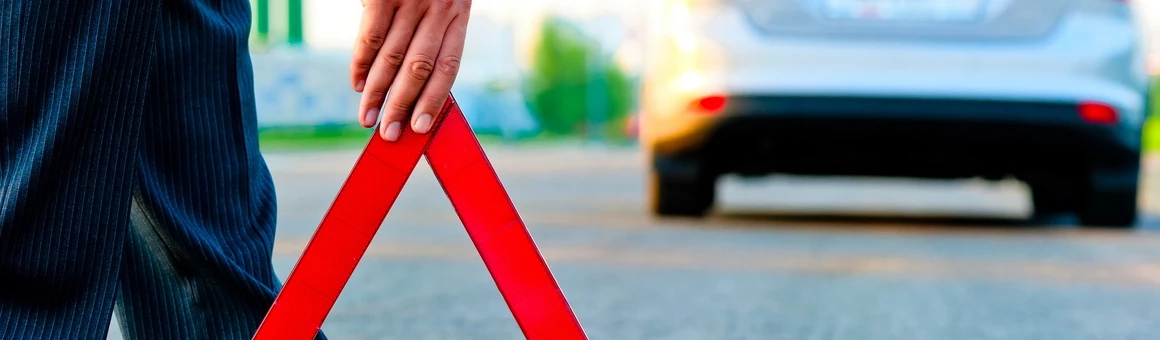 Поломка авто на трассе: как не стать виновником аварии