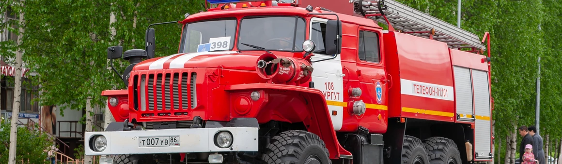 Спецтранспорт должен заезжать во дворы беспрепятственно. Нарушителей этого правила хотят наказывать