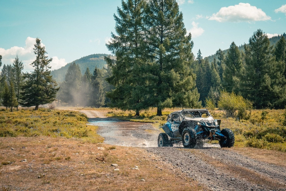 В России хотят снять ограничения с легких внедорожников