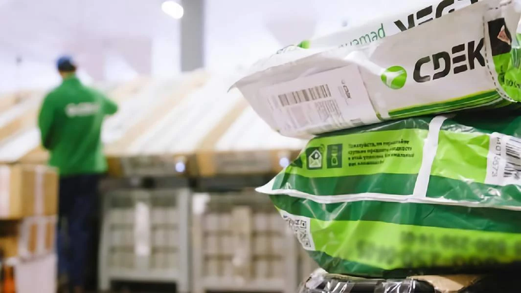 СДЭК начал поставлять из-за границы иномарки